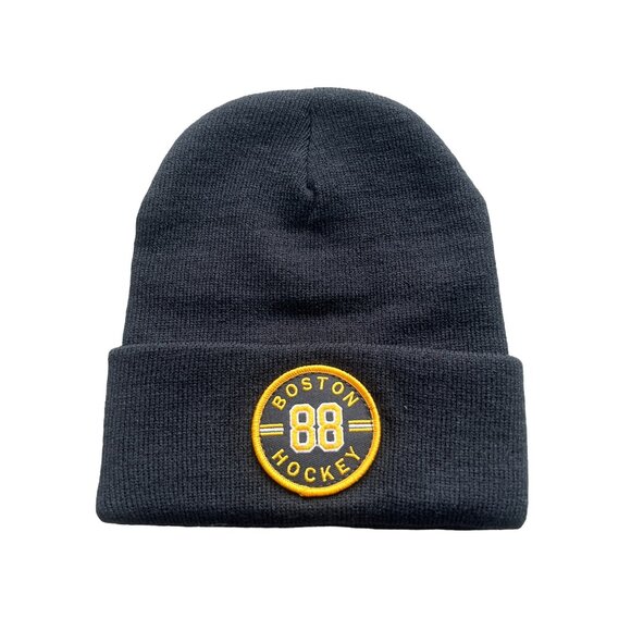Beechfield Boston Hockey 88 Circle Patch Beanie Hat Unisex OSFA Black Knit Cozy - Picture 1 of 6